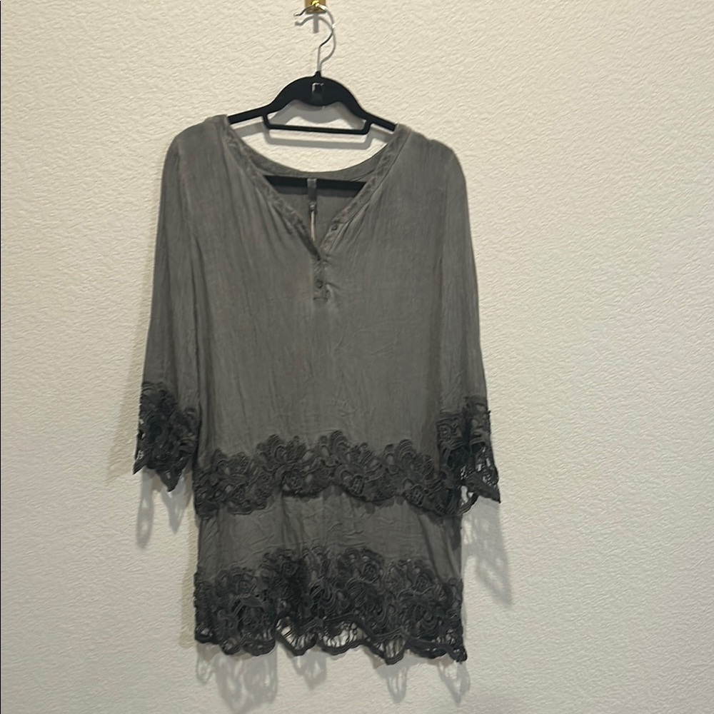 Monoreno Gray Embellished Tunic with Pleated Details